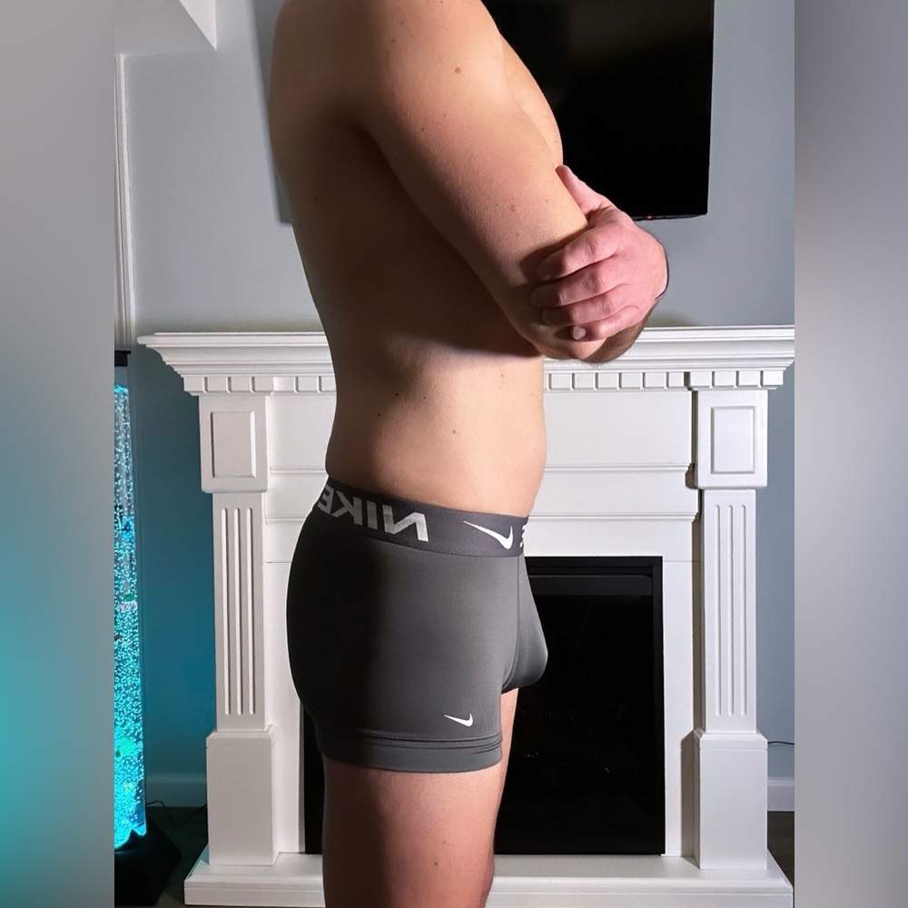 Nike | Dri-FIT Essential Micro Boxer Trunks in Grey (Small) - Picture 8 of 11
